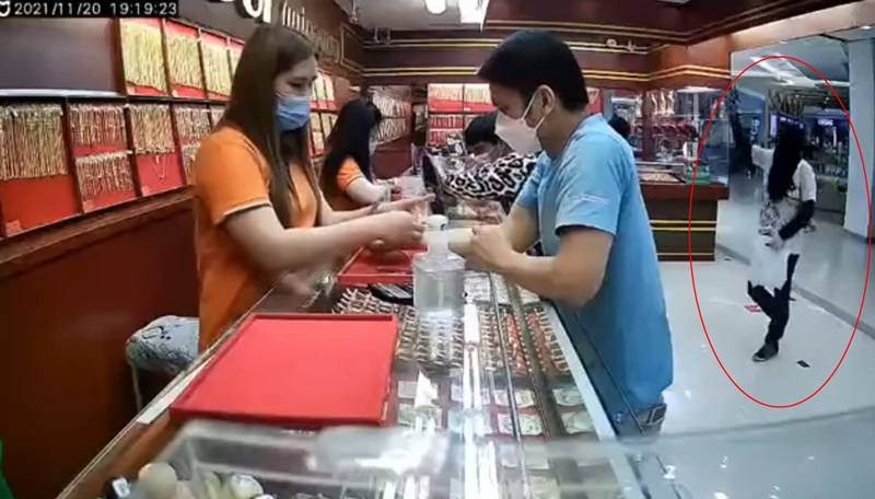 โจรปล้นร้านทอง โจรปล้นร้านทอง