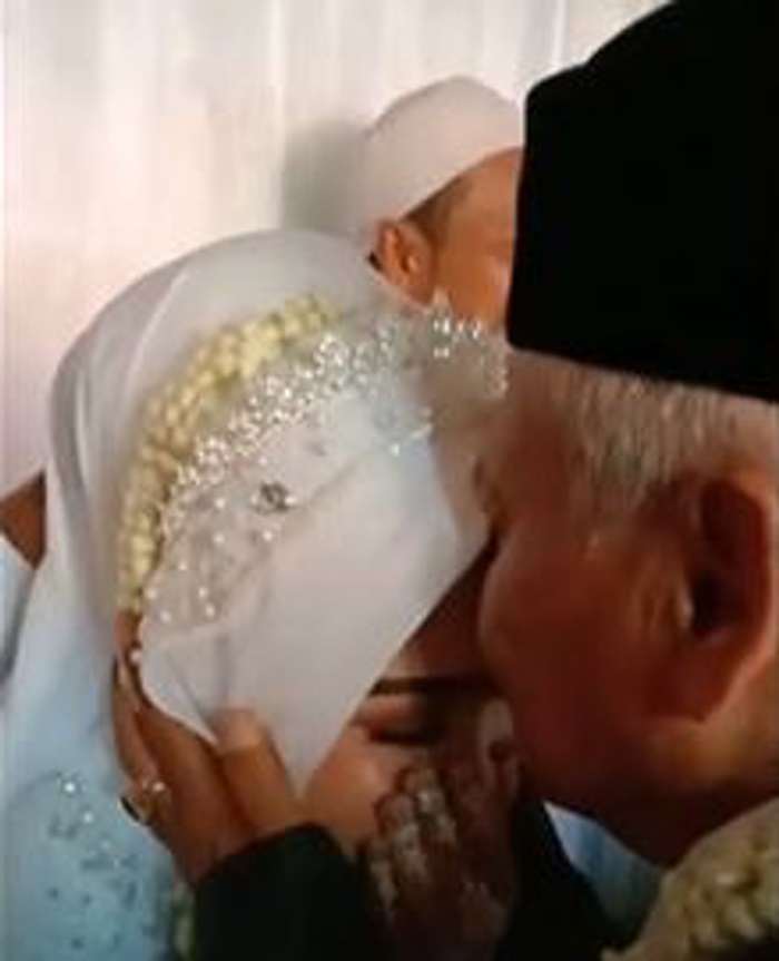 รักต่างวัย รักต่างวัย