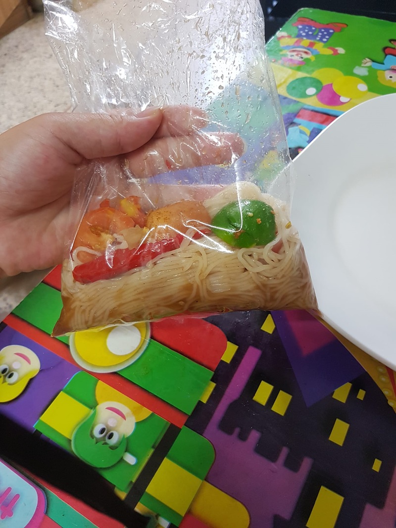 ตำขนมจีน ตำขนมจีน