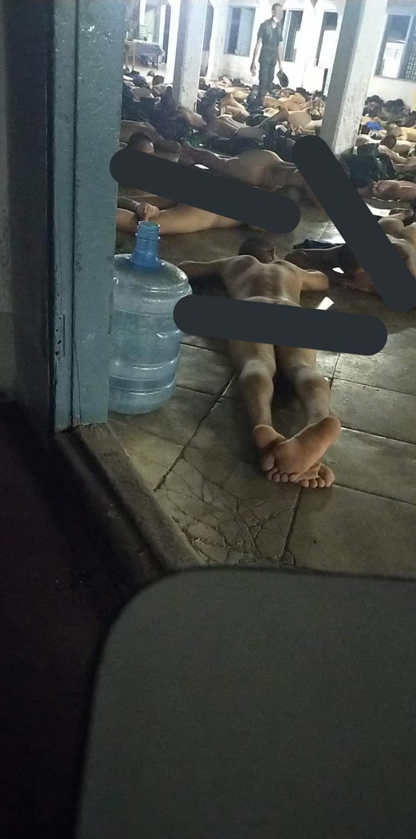 ภาพหลุด สั่งทหารแก้ผ้านอนคว่ำ ภาพหลุด สั่งทหารแก้ผ้านอนคว่ำ
