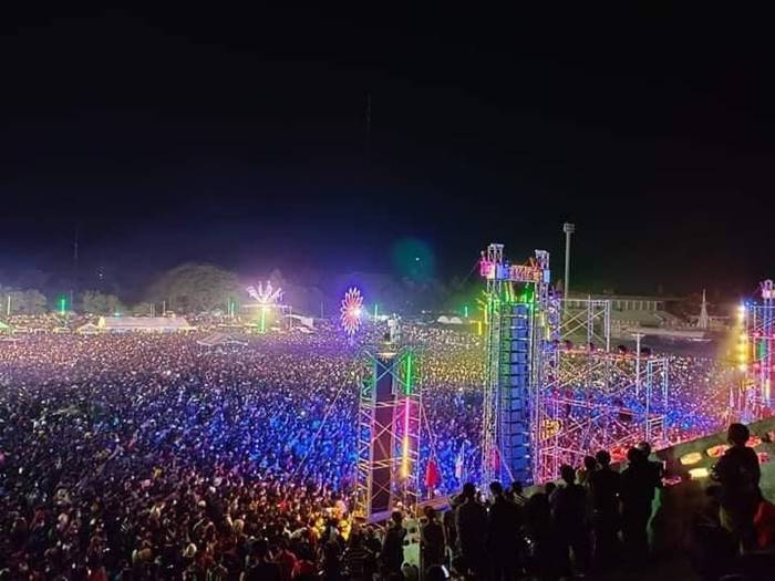 คอนเสิร์ต งานช้างสุรินทร์ คอนเสิร์ต งานช้างสุรินทร์
