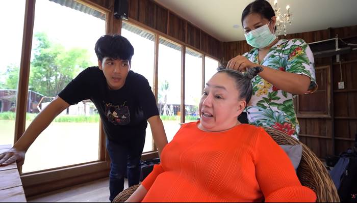 นิกกี้ ณฉัตร, ลีน่าจัง นิกกี้ ณฉัตร, ลีน่าจัง