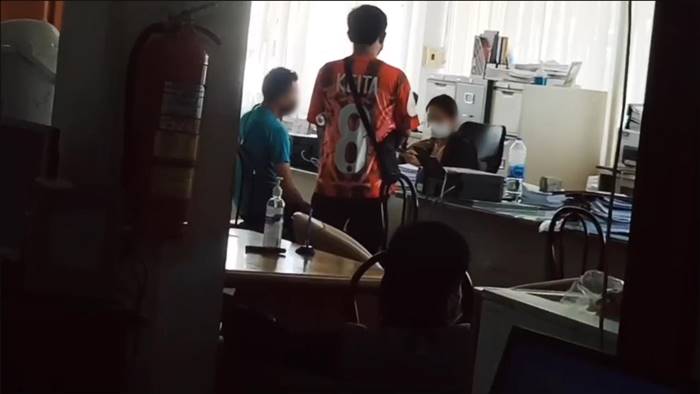 ผัวขับรถทับเมีย ผัวขับรถทับเมีย