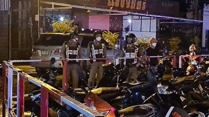 กราดยิงอุบล กราดยิงอุบล