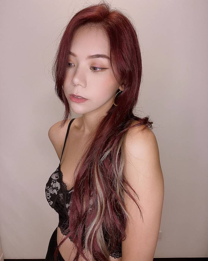 ผู้หญิงสัก ผู้หญิงสัก