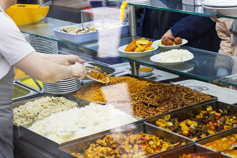 ใช้เงินสดถูกกว่า คนละครึ่งพลัส ใช้เงินสดถูกกว่า คนละครึ่งพลัส