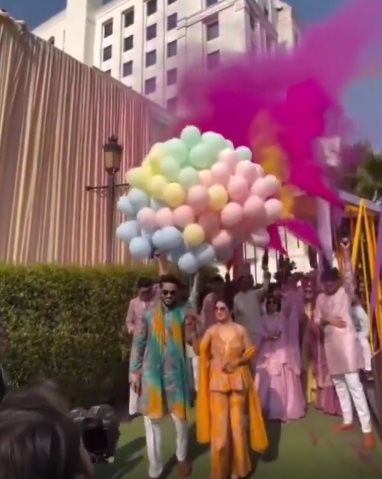 ลูกโป่งสวรรค์ในพิธีแต่งงานระเบิดไฟลุก 