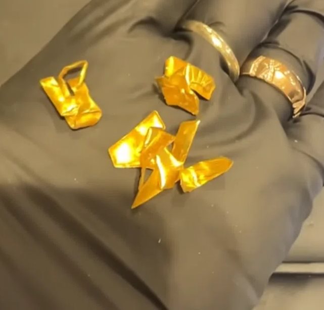 ล่าทองจากแอร์เครื่องเก่า