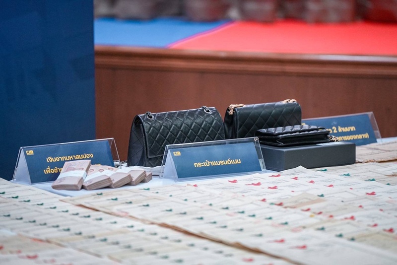 เปิดทรัพย์สินของ หมอบี ที่ถูกยึดคืนวัดพระบาทน้ำพุ เปิดทรัพย์สินของ หมอบี ที่ถูกยึดคืนวัดพระบาทน้ำพุ