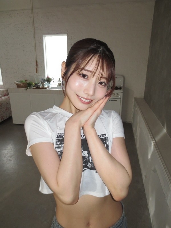 ไซกะ คาวาคิตะ นางเอก AV เบอร์ท็อป