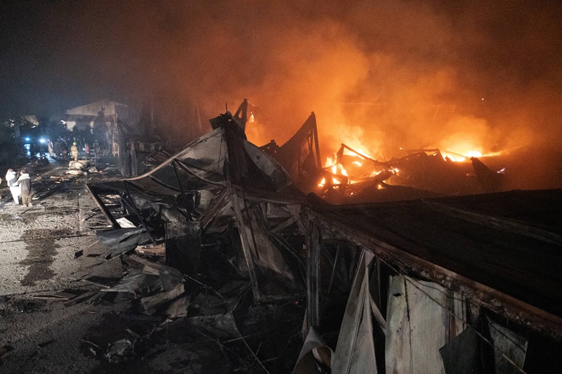 โรงพยาบาลในอัฟกานิสถานถูกถล่ม