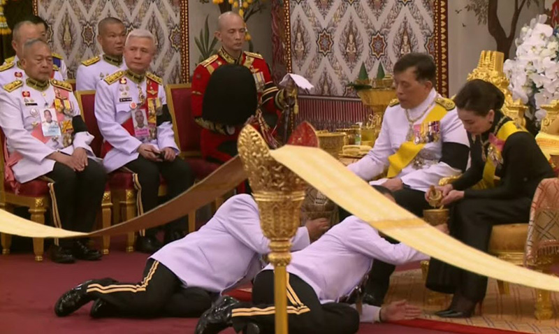 พิธีธรรมสวดพระอภิธรรมพระบรมศพ สมเด็จพระบรมราชชนนีพันปีหลวง