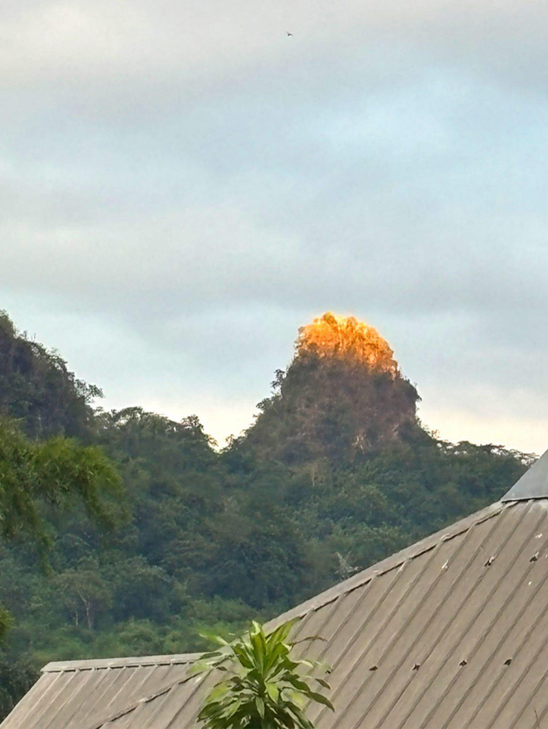 ไวรัล ภูเขาสีทอง ที่ทองผาภูมิ