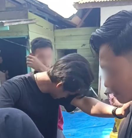 หนุ่มจับได้เมียนอกใจ ยกให้ชู้ทั้งน้ำตา พาไปส่งถึงมือ 