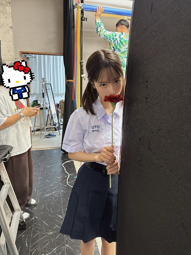 น้องคะน้า Kana Momonogi ดารา AV ในชุดนักเรียนไทย