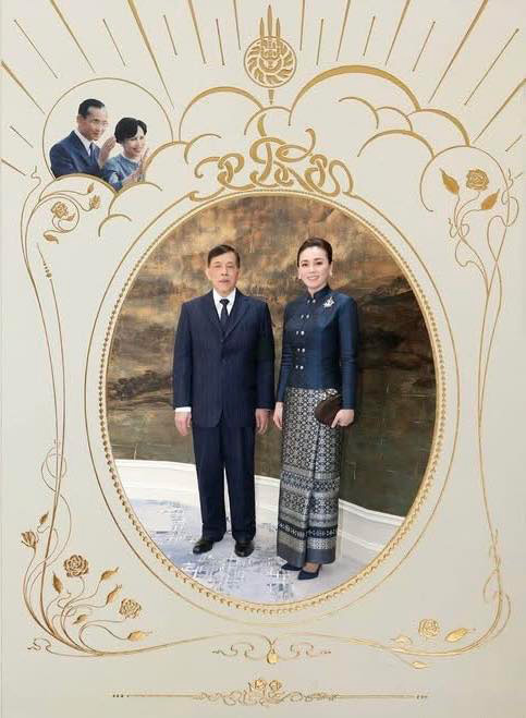 ในหลวง พระราชินี อวยพรปีใหม่ 2569