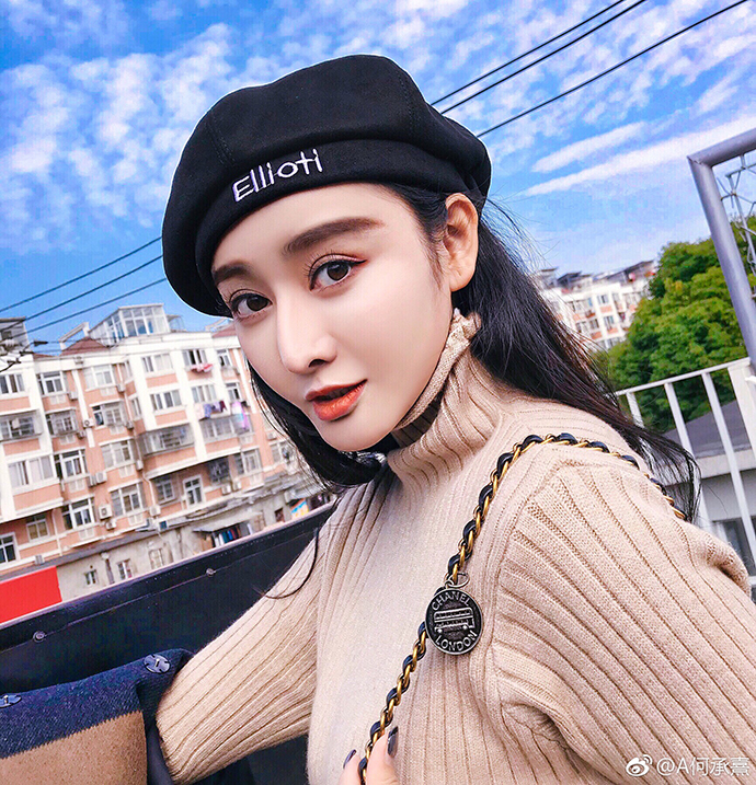 สาวศัลยกรรมจนเหมือน ฟ่านปิงปิง