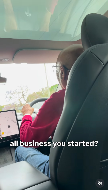 ลุงขับอูเบอร์ เศรษฐีตัวจริง ลุงขับอูเบอร์ เศรษฐีตัวจริง