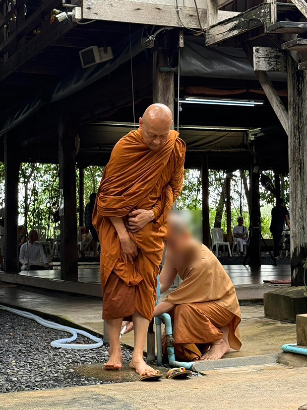 พระอาจารย์คึกฤทธิ์ โสตฺถิผโล