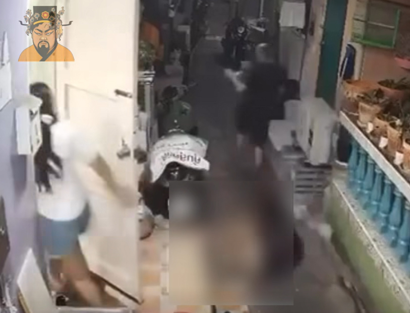 คนร้ายหนีคดีในชุมชนคลองเตย ยิงตำรวจ