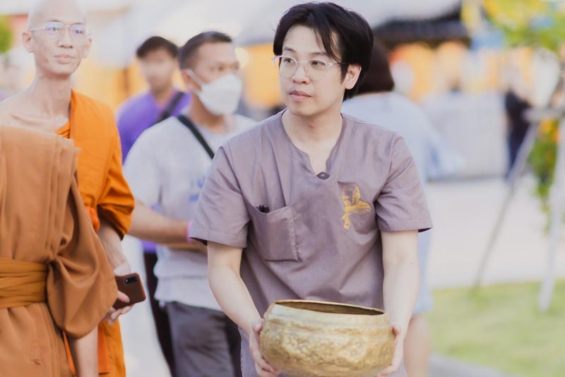 หมอบี หมอบี