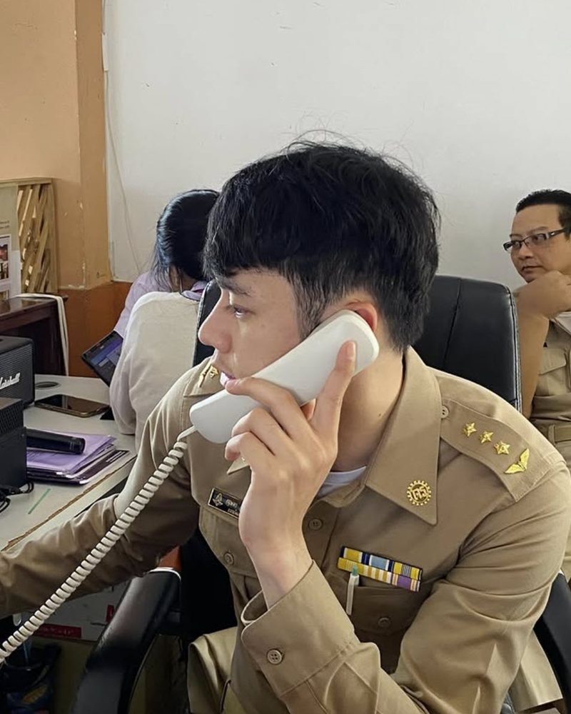 นายสถานีหล่อ สถานีกันทรารมย์ ชาวเน็ตเปิดวาร์ปให้แล้ว