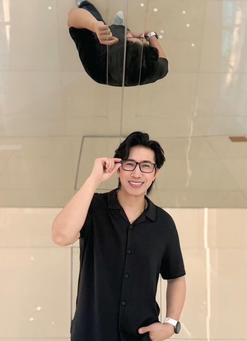 หนุ่ม กรรชัย โต้ดราม่าพิธีกรบ่นทีมงาน ล่าสุด จีน อารากร ตอบกลับ หนุ่ม กรรชัย โต้ดราม่าพิธีกรบ่นทีมงาน ล่าสุด จีน อารากร ตอบกลับ