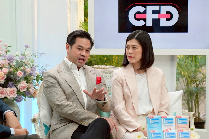 เผยเรื่องชีวิตคู่ ดร.วิทย์ - เผย วีณารัตน์