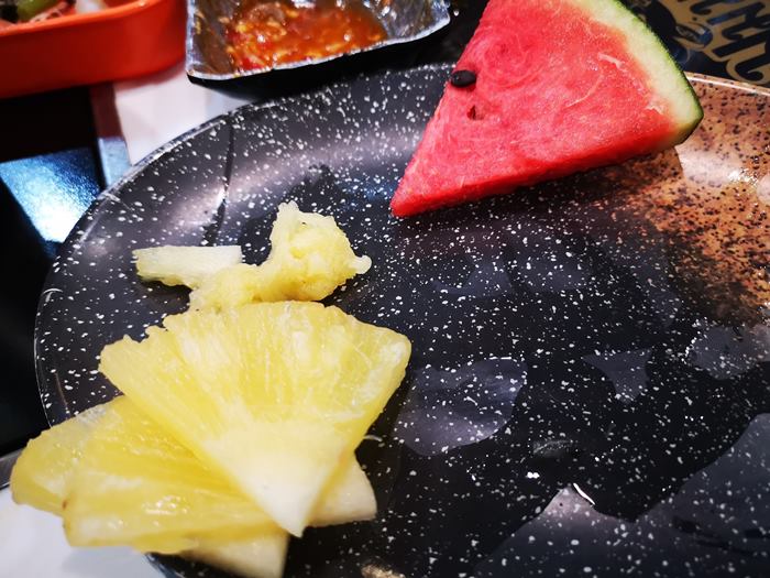 ร้านบุฟเฟต์ ใช้เจลปรับอากาศ ในตู้แช่ ร้านบุฟเฟต์ ใช้เจลปรับอากาศ ในตู้แช่
