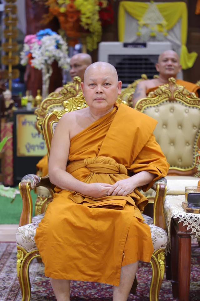 เจ้าคุณประสิทธิ์ สีกากอล์ฟ