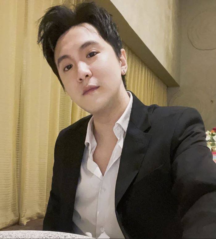 ฟางเวยเจี๋ย หรือ เอียน ฟาง ล่วงละเมิดทางเพศเยาวชน