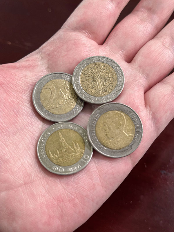 เหรียญ 2 ยูโร เหรียญ 2 ยูโร