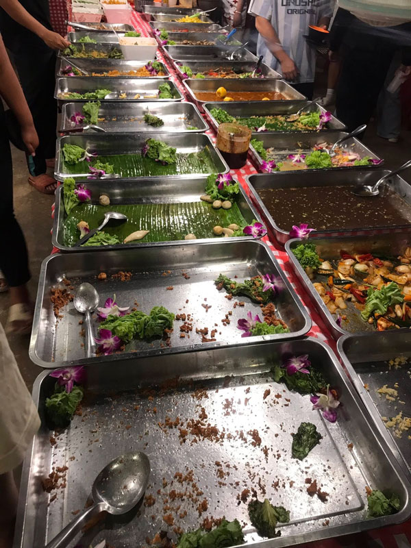 อิ่มสุขหมูกระทะ อิ่มสุขหมูกระทะ