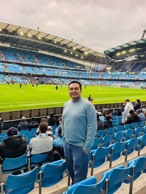 สมปอง นครไธสง