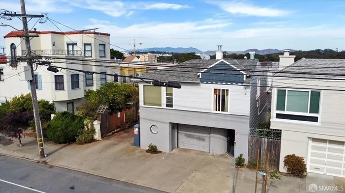 พลาดเต็ม ๆ เช็กให้ดีก่อนประมูล 