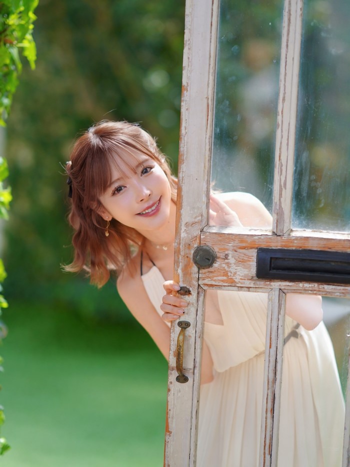 Kana Momonogi น้องคะน้า นางเอก AV