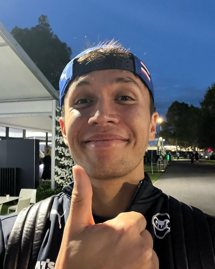 อเล็กซ์ อัลบอน นักแข่ง F1 ลูกครึ่งไทย