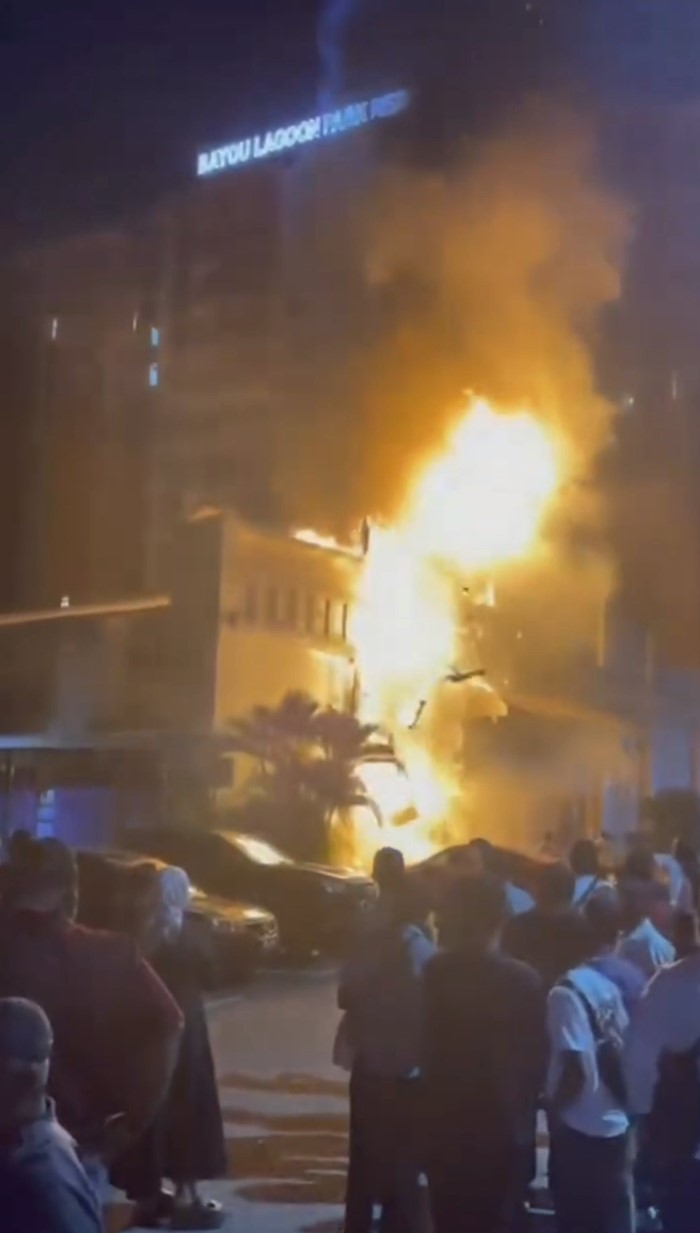  ไฟไหม้งานเลี้ยงคริสต์มาส