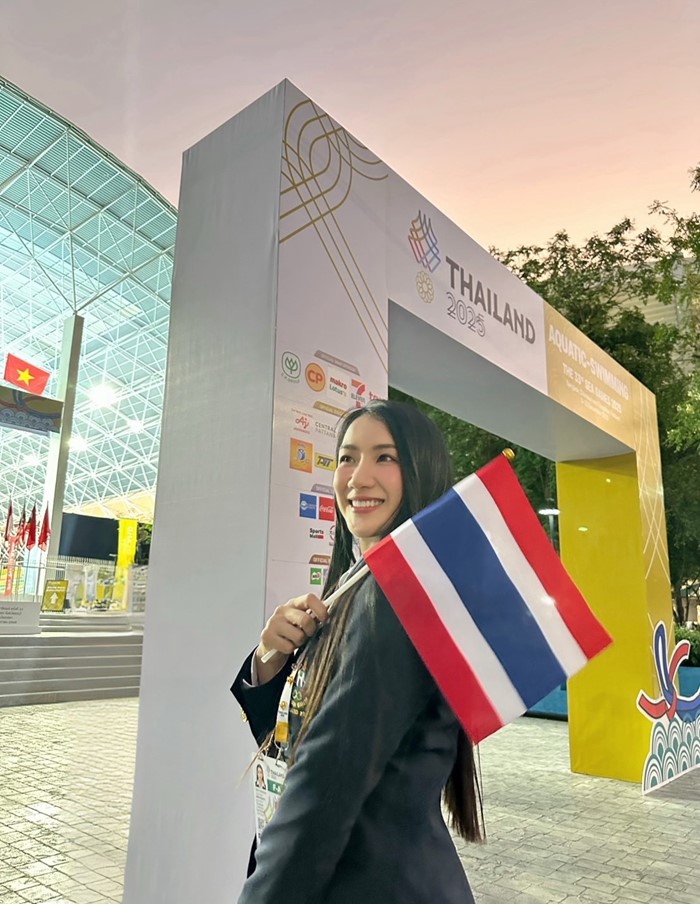 เนท My Mate Nate โชว์แฟนใหม่ น้ำตาล วิลาสินี นักกีฬาฮอกกี้ทีมชาติไทย   