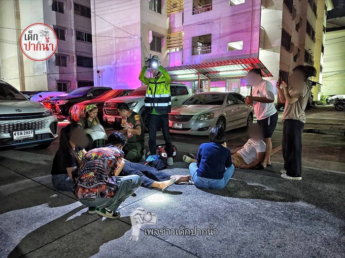 ปาร์ตี้หมูกระทะ หมดสติกลางถนน 4 ราย