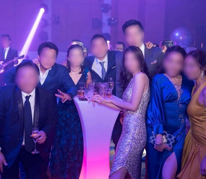 เพจดังแฉภาพงานแต่งนายทุนกัมพูชา–ทายาทธุรกิจใหญ่ มีนักการเมืองไทยร่วมงาน