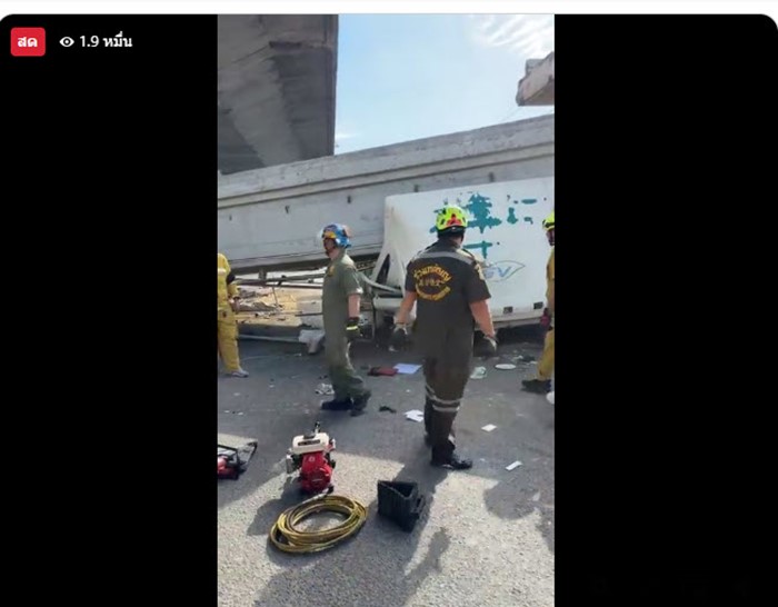 สะพานลอยถนนบางนาตราด กม.34 หล่นทับรถ