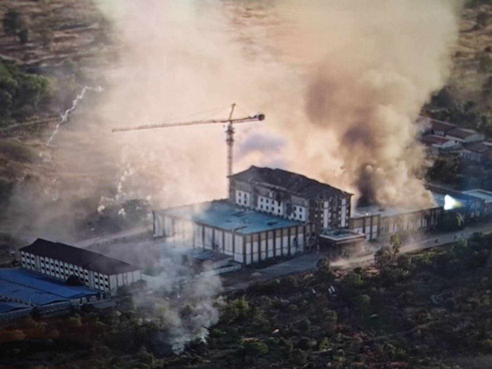 เปิดภาพไทยถล่มยิงกาสิโน ศูนย์สแกมเมอร์เขมร