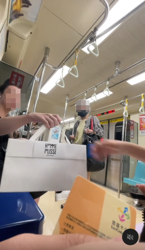 คนแก่โดนยัน ทำไมคนไม่เห็นใจ ? 