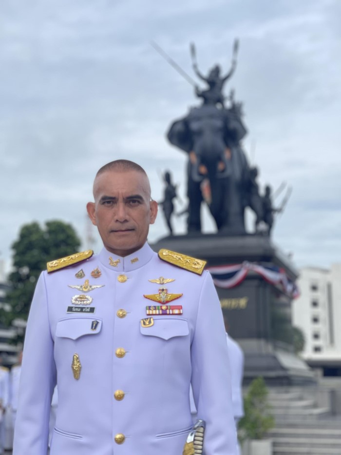 เสธ.เบิร์ด พล.ท. วันชนะ สวัสดี