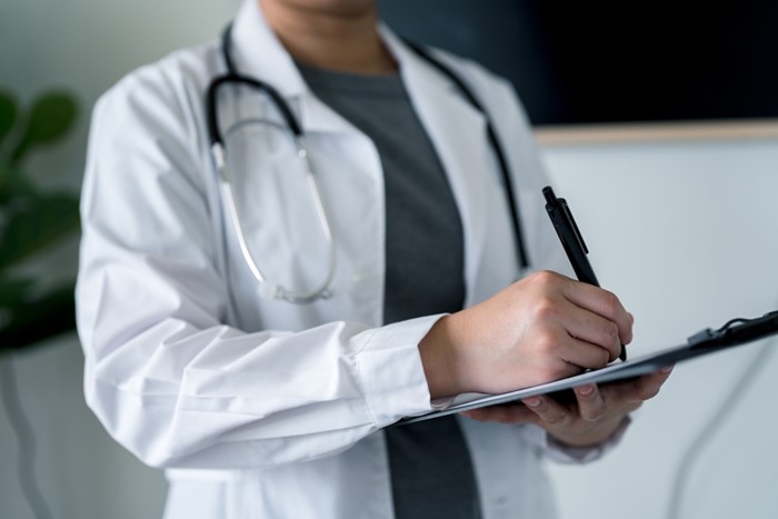 หมอโฆษณาอาหารเสริม