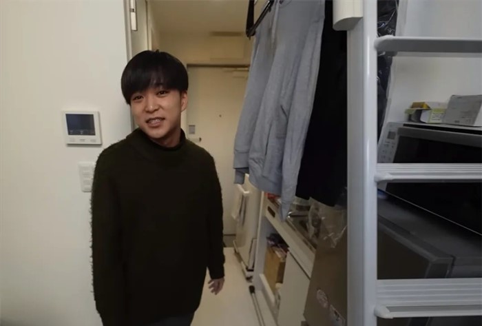 8 ตร.ม. แต่ทำให้ดูกว้างจนน่าทึ่ง 