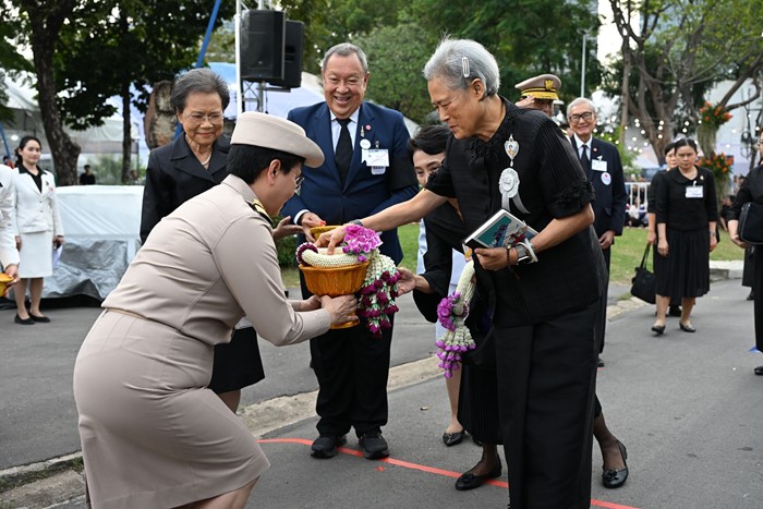 กรมสมเด็จพระเทพฯ ทรงเปิดงานกาชาด ประจำปี 2568 ณ สวนลุมพินี