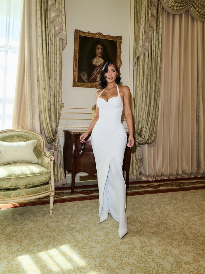 คิม คาร์ดาเชียน บินลัดฟ้า ดูแลผิวหน้าที่เมืองไทย กับหมอโจ้ The Demis  