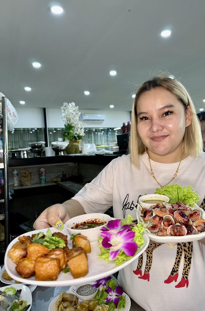  โดนสามีนอกใจ กิ๊กเด็กในร้าน 